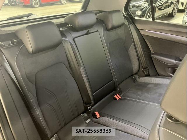 VolksWagen GOLF 2024-12 7331161-10