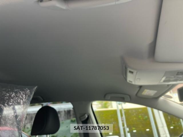 VolksWagen GOLF 2015-06 7331172-16