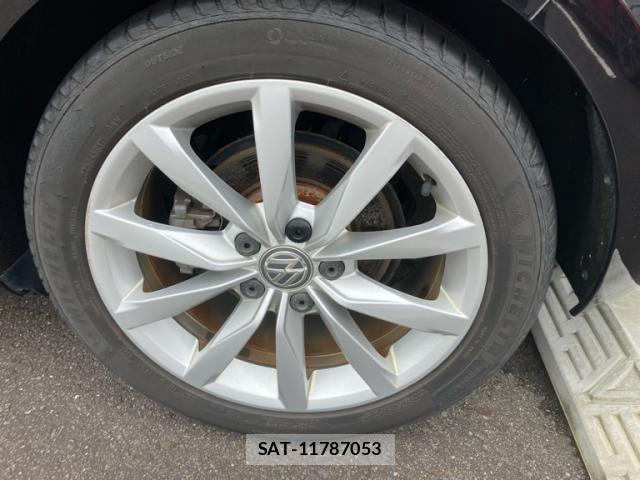 VolksWagen GOLF 2015-06 7331172-22