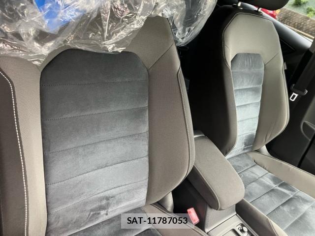 VolksWagen GOLF 2015-06 7331172-8