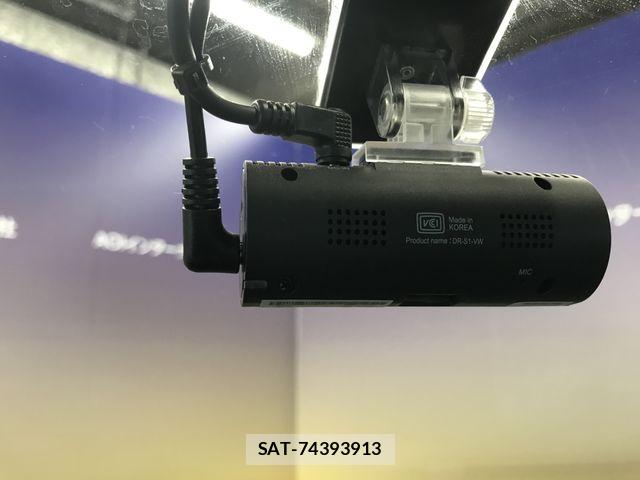 VolksWagen GOLF 2019-11 7360467-20