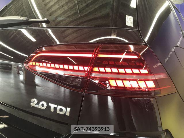 VolksWagen GOLF 2019-11 7360467-26