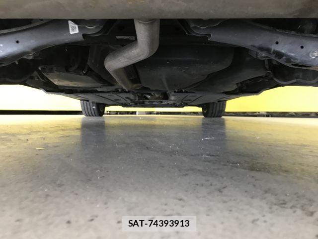 VolksWagen GOLF 2019-11 7360467-28