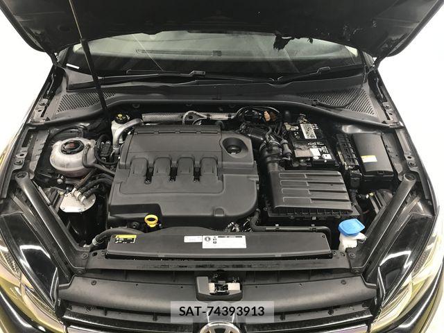VolksWagen GOLF 2019-11 7360467-29