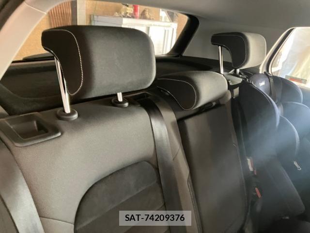 VolksWagen GOLF 2014-03 7360464-13