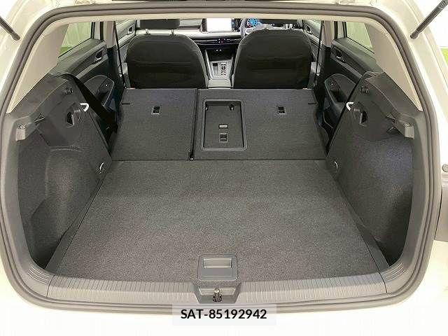 VolksWagen GOLF 2023-06 7360463-10