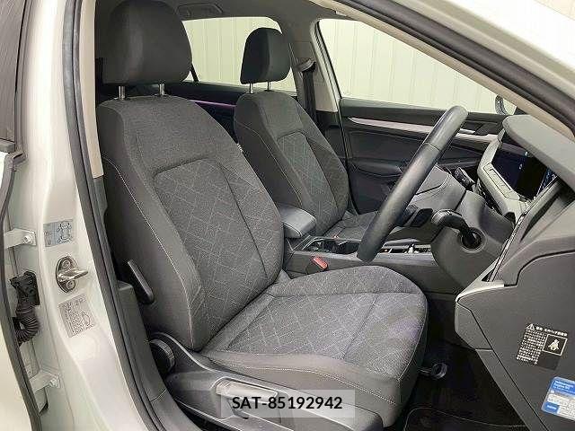 VolksWagen GOLF 2023-06 7360463-8
