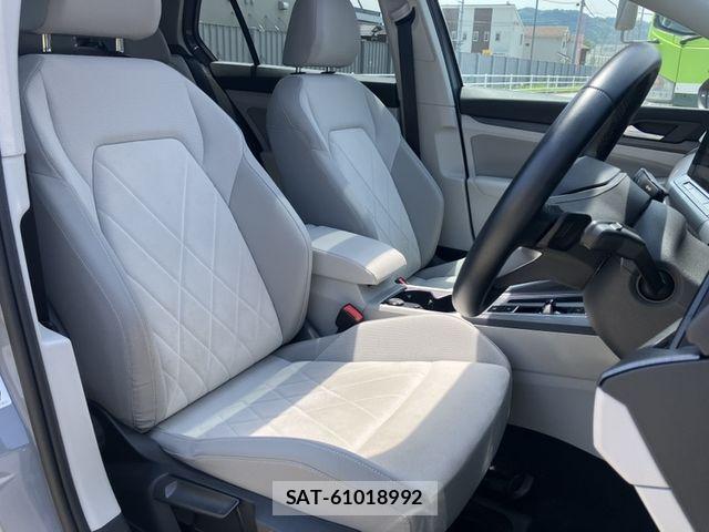 VolksWagen GOLF 2021-06 7394837-10