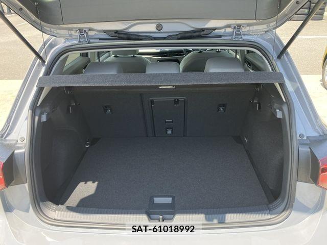 VolksWagen GOLF 2021-06 7394837-13