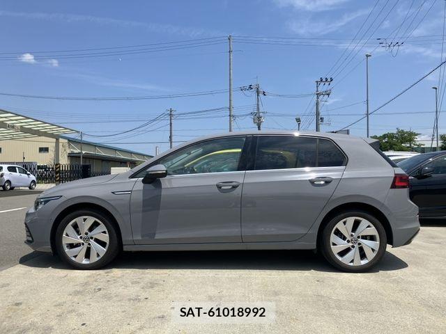 VolksWagen GOLF 2021-06 7394837-4