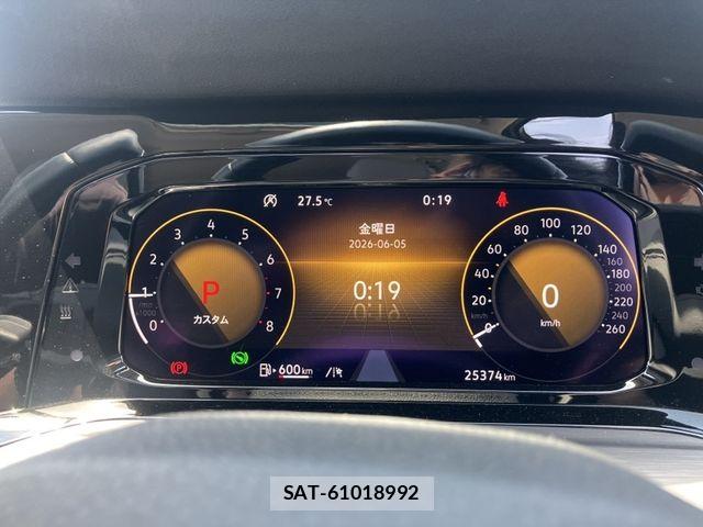 VolksWagen GOLF 2021-06 7394837-6