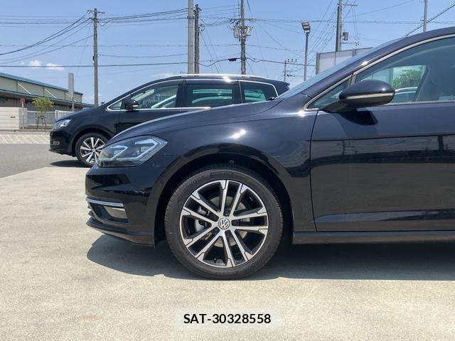 VolksWagen GOLF 2019-11 7394840-5