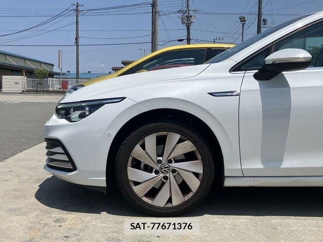 VolksWagen GOLF 2021-08 7394839-5