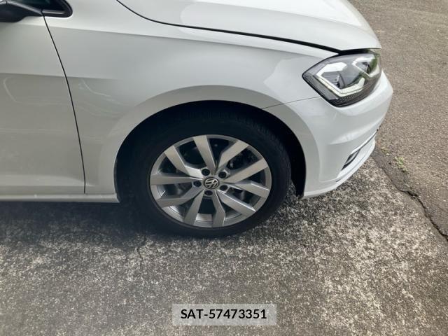 VolksWagen GOLF 2017-08 7458819-5
