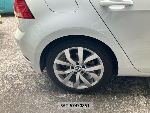 VolksWagen GOLF 2017-08 7458819-6