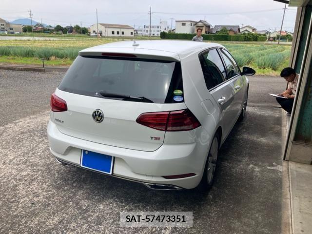 VolksWagen GOLF 2017-08 7458819-7