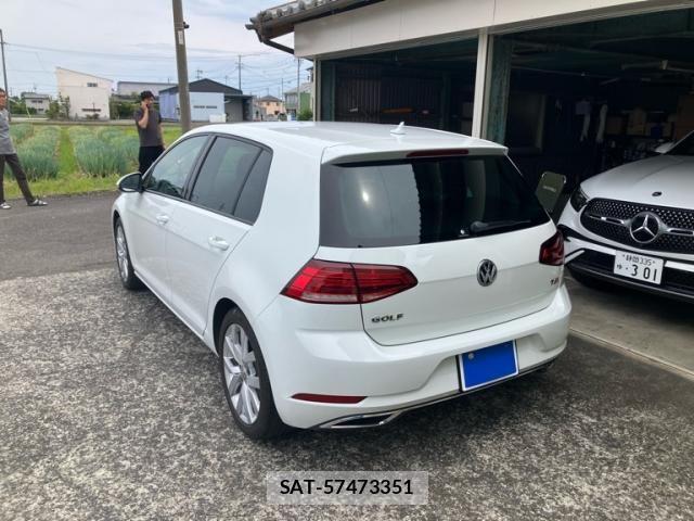VolksWagen GOLF 2017-08 7458819-8
