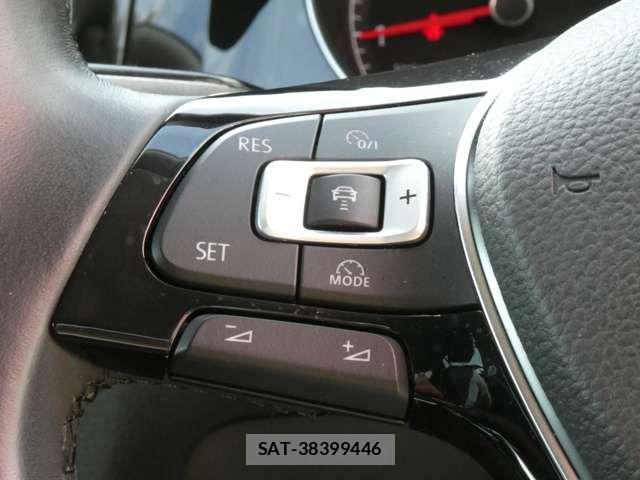 VolksWagen GOLF 2014-05 7503709-3