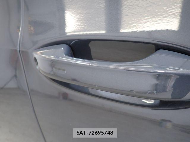 VolksWagen GOLF 2021-09 7503707-10
