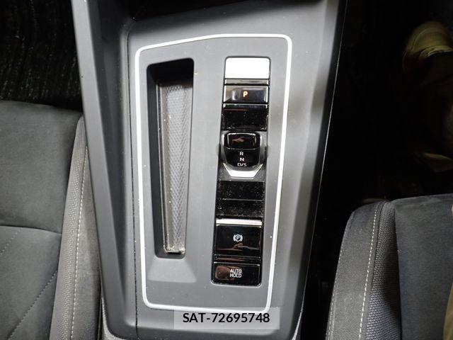 VolksWagen GOLF 2021-09 7503707-16