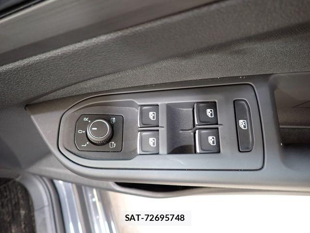 VolksWagen GOLF 2021-09 7503707-21