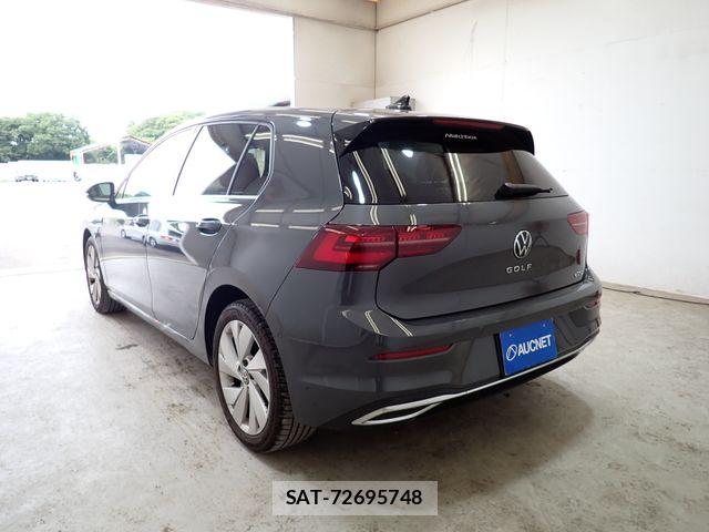 VolksWagen GOLF 2021-09 7503707-2