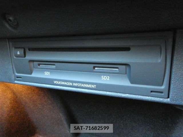 VolksWagen GOLF 2015-02 7503708-5