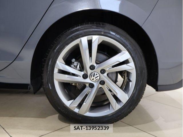 VolksWagen GOLF 2023-12 7563079-13