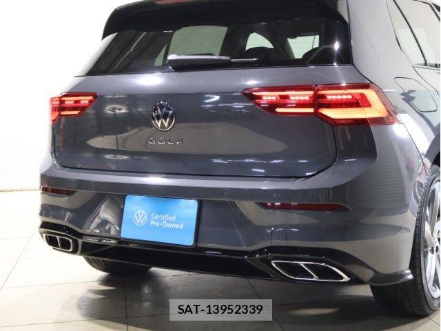 VolksWagen GOLF 2023-12 7563079-17