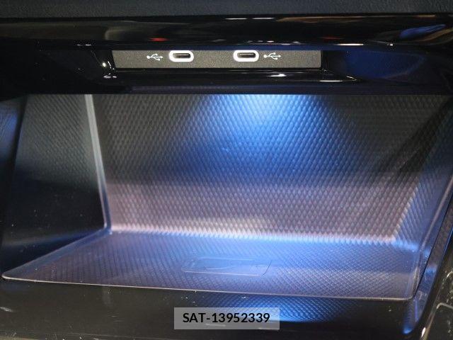 VolksWagen GOLF 2023-12 7563079-24
