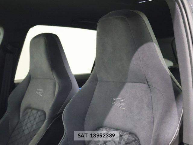 VolksWagen GOLF 2023-12 7563079-3
