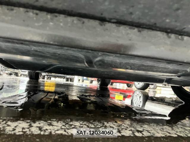VolksWagen GOLF 2013-07 7621316-13
