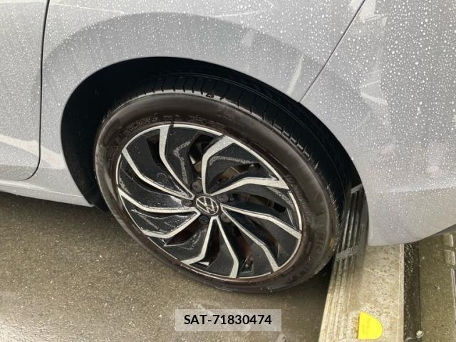 VolksWagen GOLF 2023-08 7621311-5