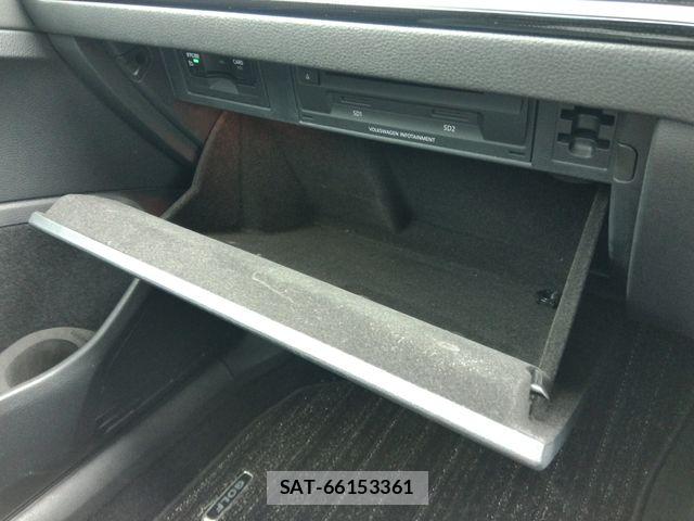 VolksWagen GOLF 2019-04 7621312-28
