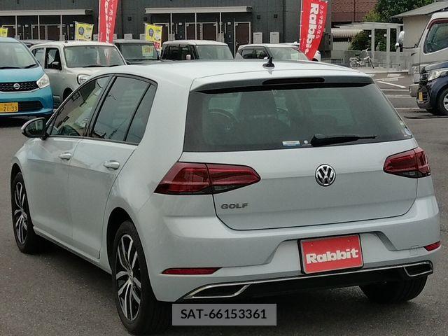 VolksWagen GOLF 2019-04 7621312-2