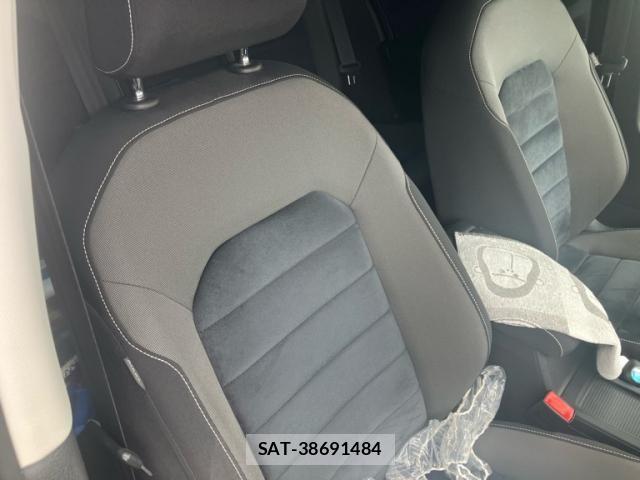 VolksWagen GOLF 2016-10 7621313-11