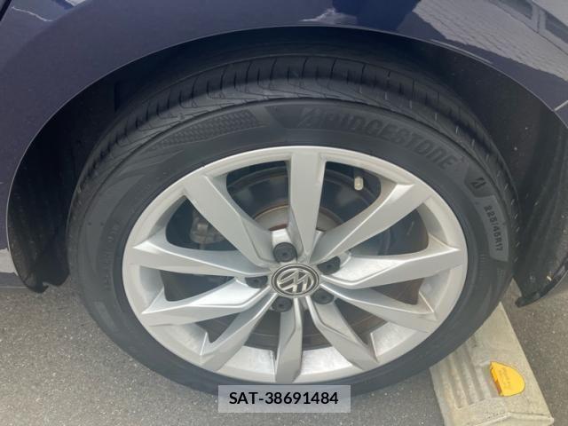 VolksWagen GOLF 2016-10 7621313-6