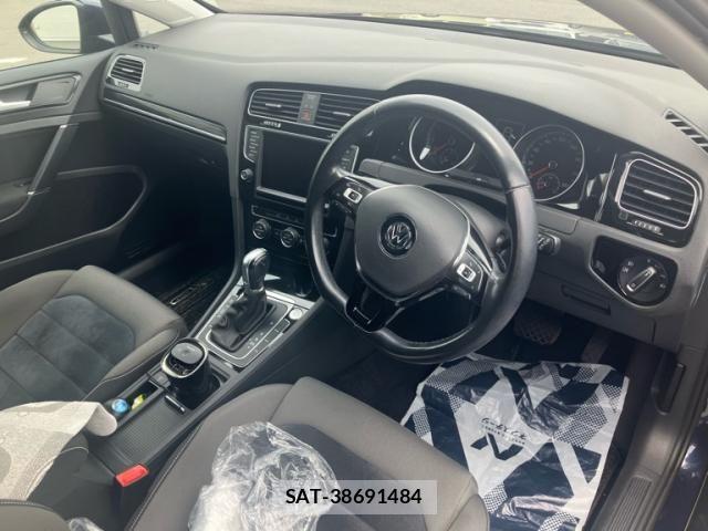 VolksWagen GOLF 2016-10 7621313-8
