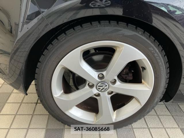 VolksWagen GOLF 2015-07 7621314-12