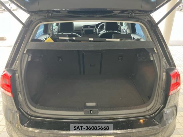 VolksWagen GOLF 2015-07 7621314-17