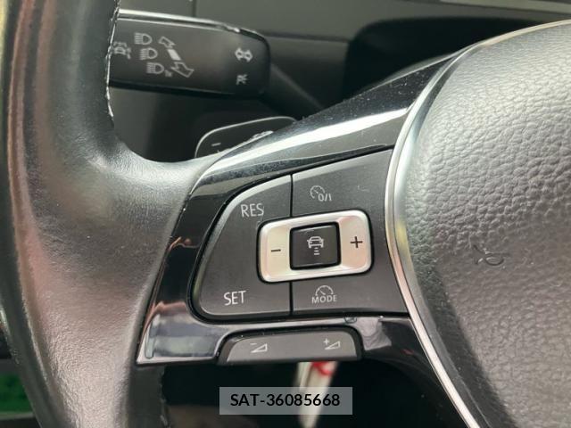 VolksWagen GOLF 2015-07 7621314-20
