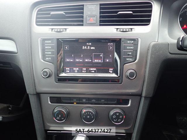 VolksWagen GOLF 2013-09 7730692-11