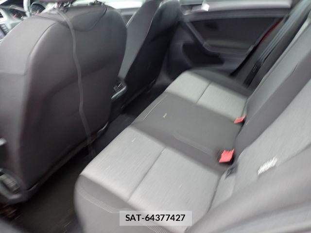 VolksWagen GOLF 2013-09 7730692-16