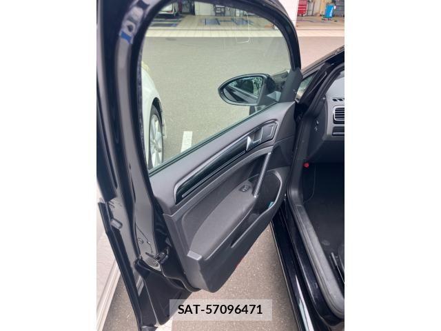 VolksWagen GOLF 2014-05 7730701-9