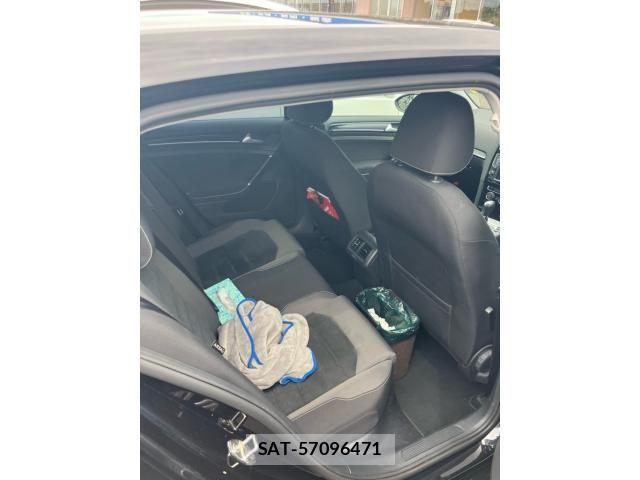 VolksWagen GOLF 2014-05 7730701-15