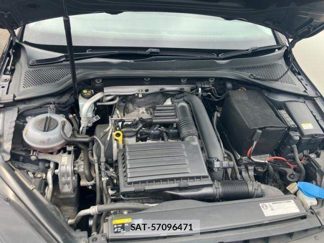 VolksWagen GOLF 2014-05 7730701-18