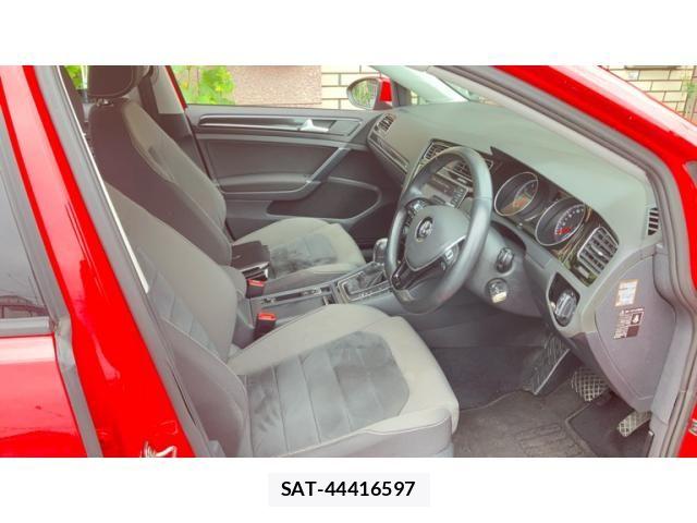 VolksWagen GOLF 2014-01 7730702-11