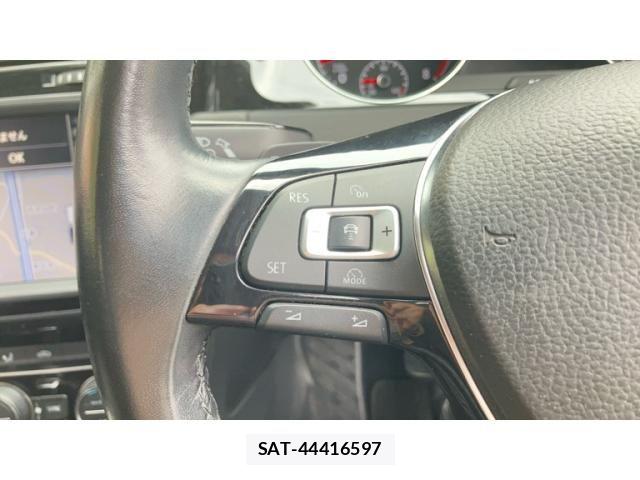 VolksWagen GOLF 2014-01 7730702-13