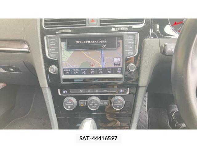 VolksWagen GOLF 2014-01 7730702-16