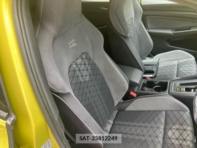 VolksWagen GOLF 2021-06 7730696-11